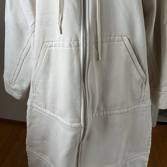 Athleta Long Length Zip Front Hoodie, Side Slits, Cream extra large - Picture 2 of 5